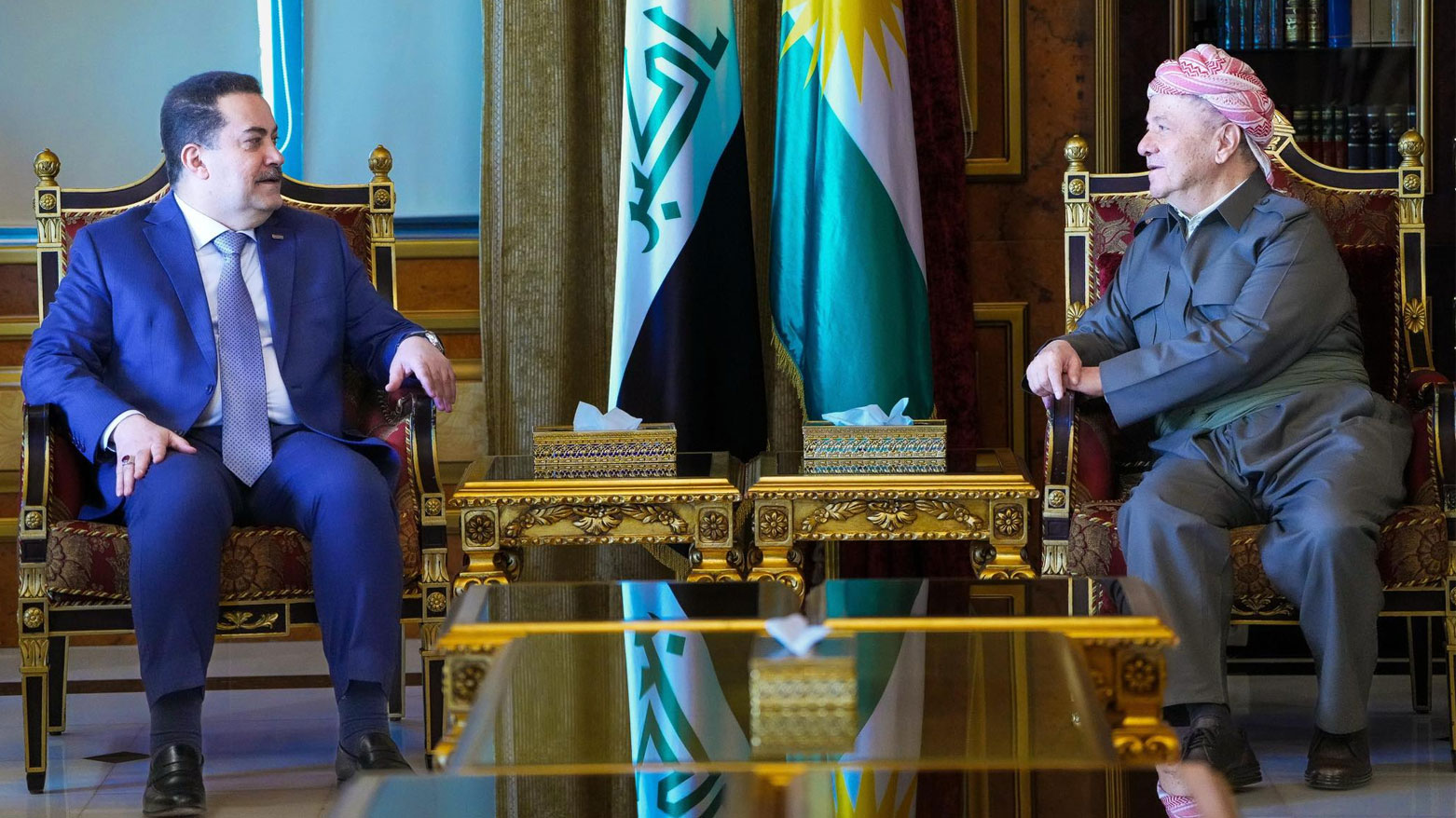 الرئيس بارزاني يستقبل رئيس مجلس وزراء العراق الاتحادي