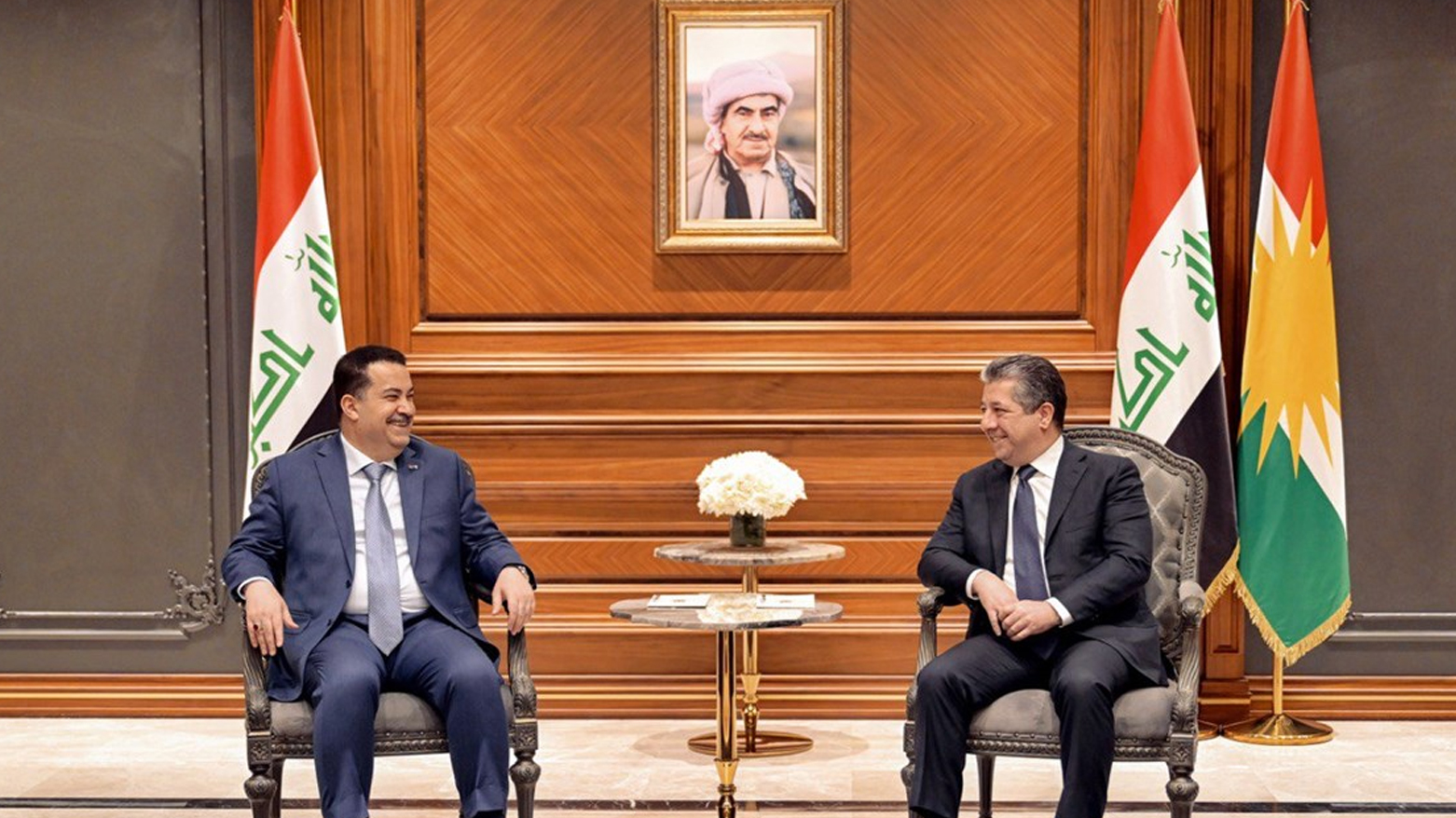 Kürdistan Bölgesi Başbakanı Mesrur ​​Barzani ve Irak Başbakanı Muhammed Şiya Sudani