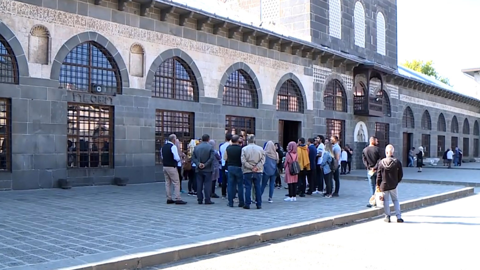 Li Diyarbekirê Hefteya Geştiyariyê dest pê kir