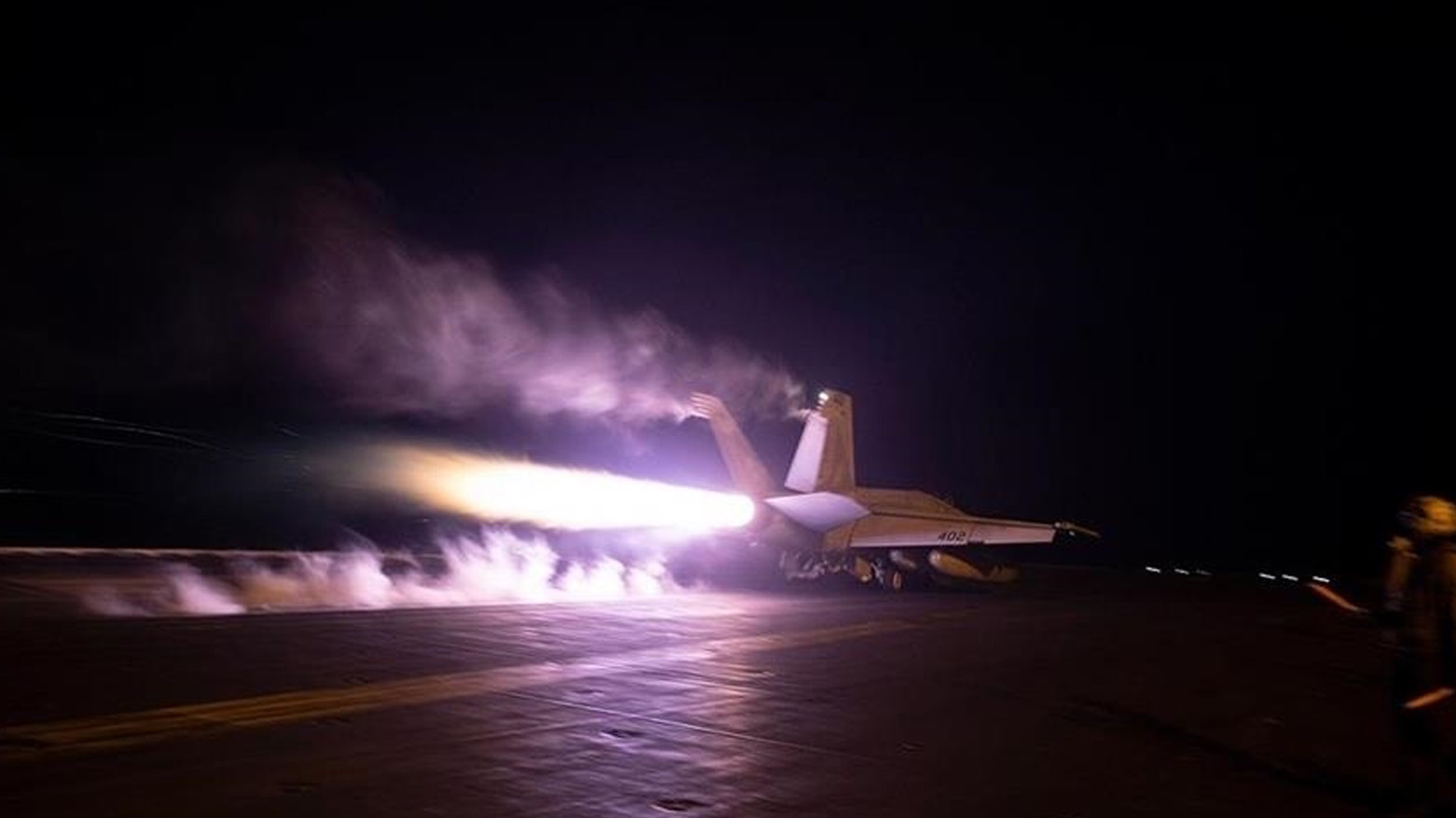 ABD'den Yemen'in başkentine 20 hava saldırısı