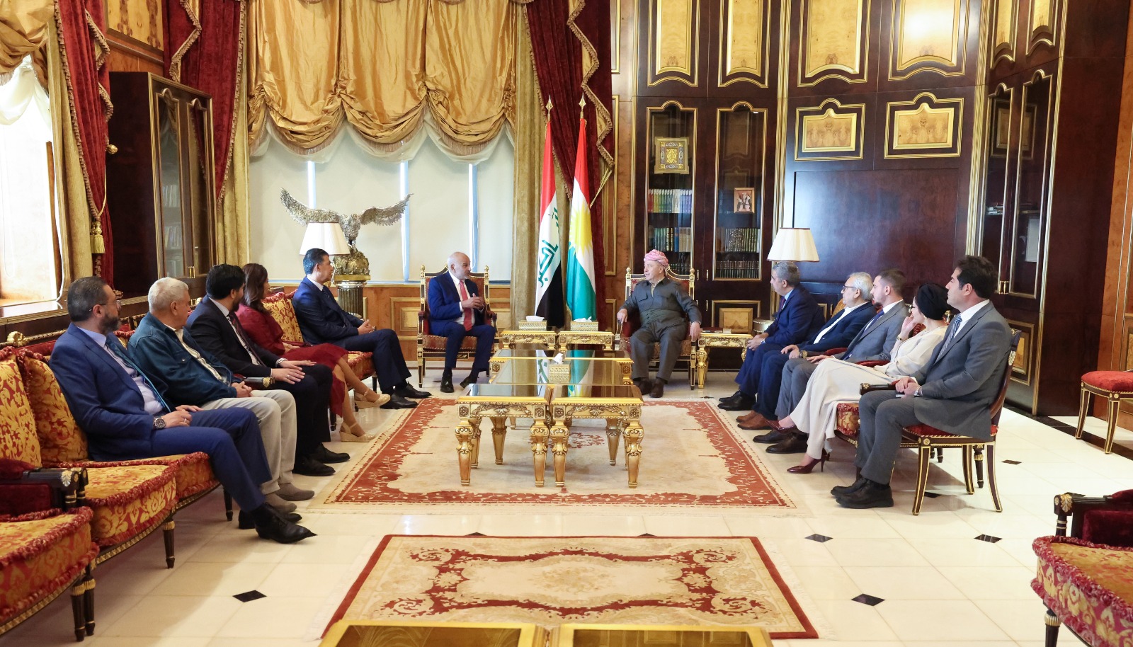 Serok Barzanî pêşwazî li hejmarek nivîskar, wêjevan û rewşenbîrên Ereb kir