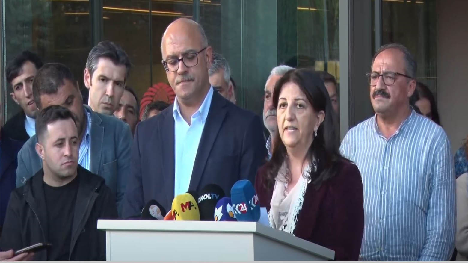 DEM Party member Pervin Buldan (second from right) speaking at the presser, April 21, 2025. (Photo: Kurdistan24)