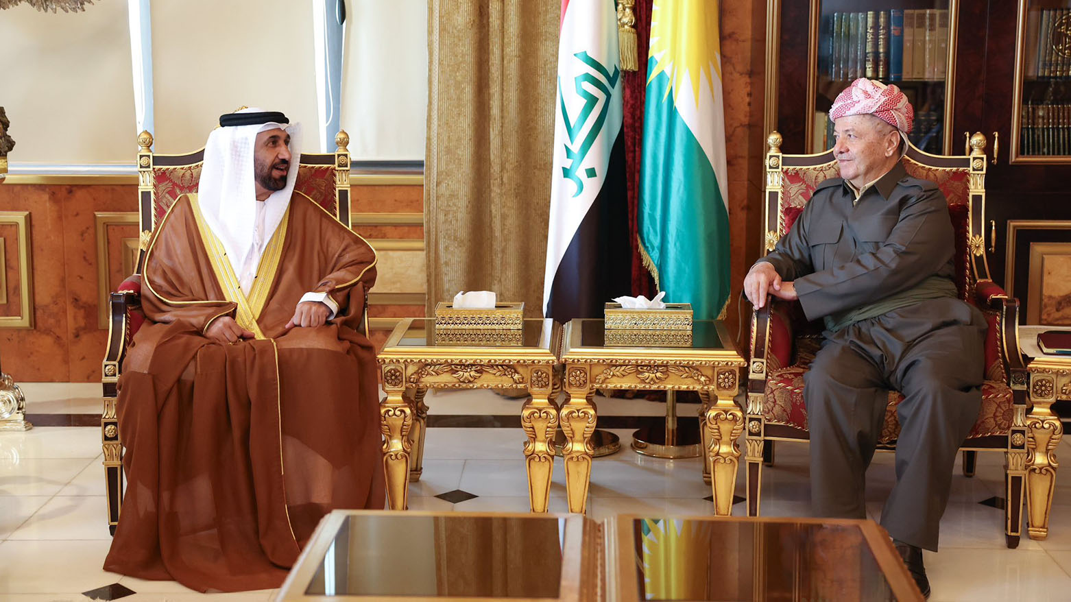President Masoud Barzani and President of Arab Parliament Mohamed al-Yammahi (L). (Photo: Barzani HQ)
