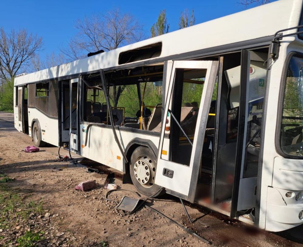 Ukrayna'da sivilleri taşıyan otobüse İHA'lı saldırı: Çok sayıda ölü ve yaralı var