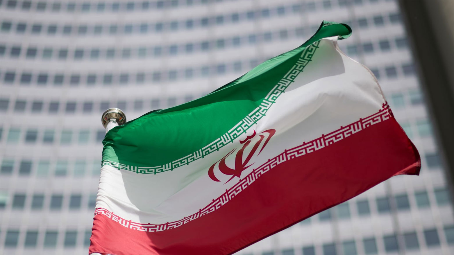 إيران تستدعي السفير الهولندي للاحتجاج على اتهامها بمحاولة اغتيال