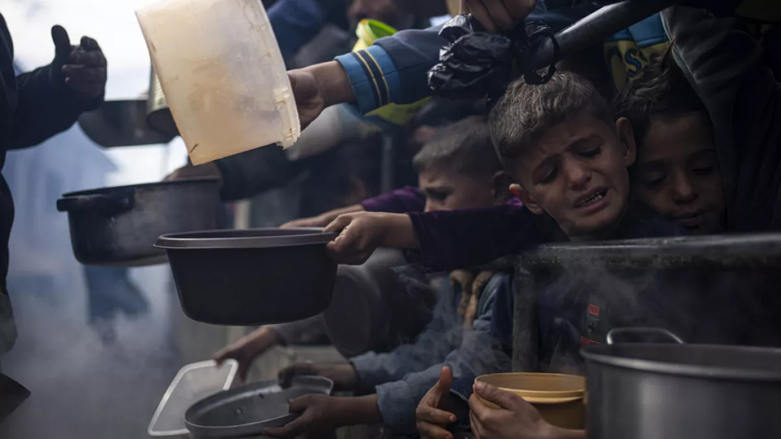 UNRWA: Gazze'de çocuklar açlıktan ölüyor