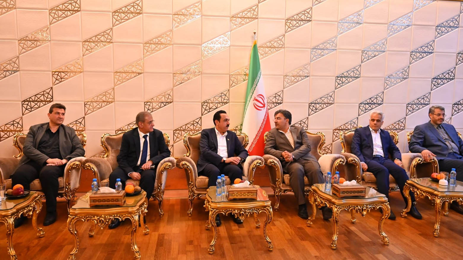 Erbil Governor Omed Khoshnaw (third from left) during his meeting with top Iranian officials. (Photo: Erbil Governorate)