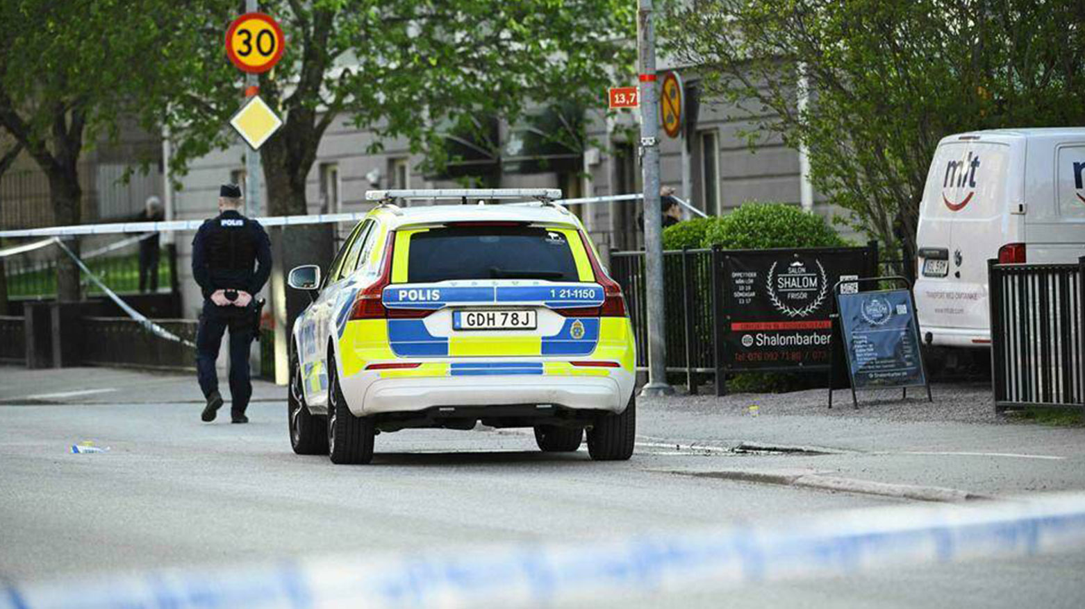 Police at the scene after a shooting incident, at Vaksala Square, in central Uppsala, Sweden, April 29, 2025. (Photo: AP)