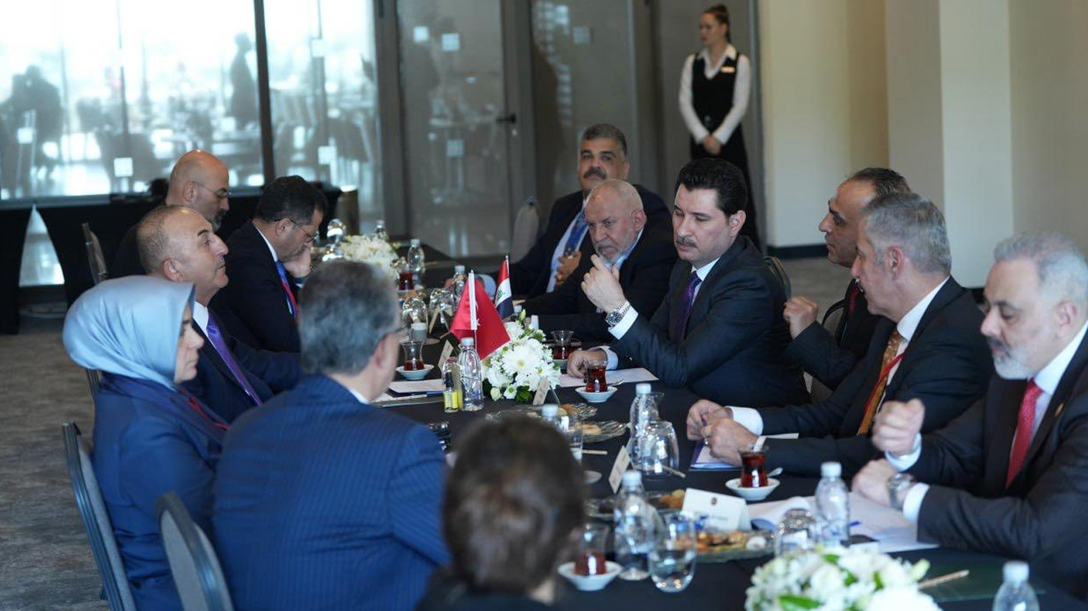 Iraq and Turkey's parliamentary delegations meeting at a NATO Parliamentary Assembly session in Turkey. (Photo: GOI Media)