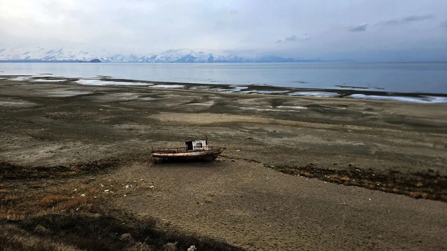 Hişkesalî bandorê li gola Wanê dike: Asta avê dadikeve