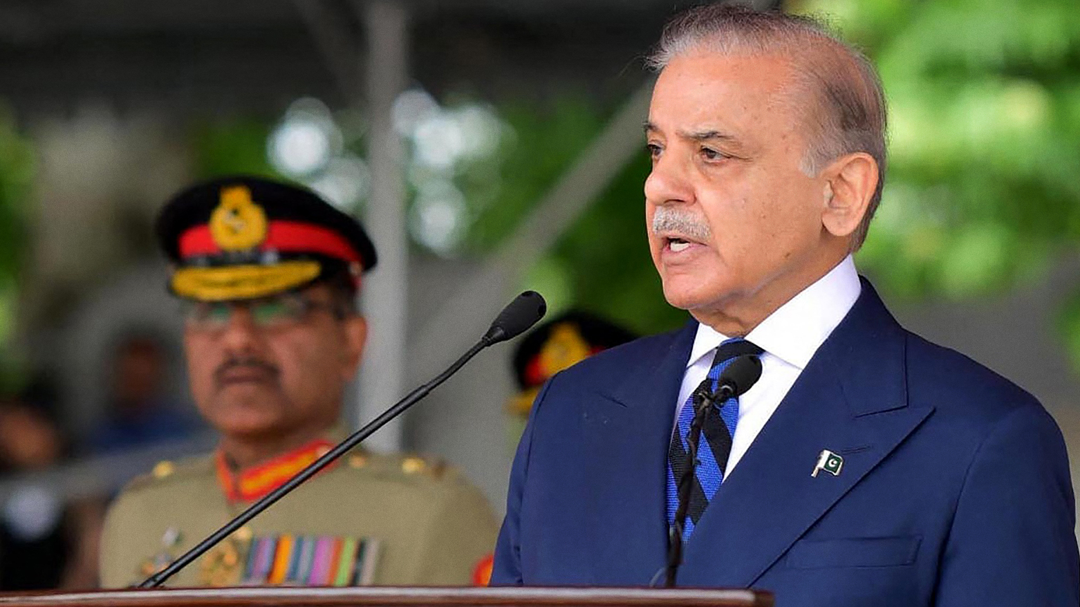 Pakistani PM Shehbaz Sharif and Chief of Army Staff Asim Munir review a passing out parade at the Pakistan Military Academy, April 26, 2025. (Photo: AFP).