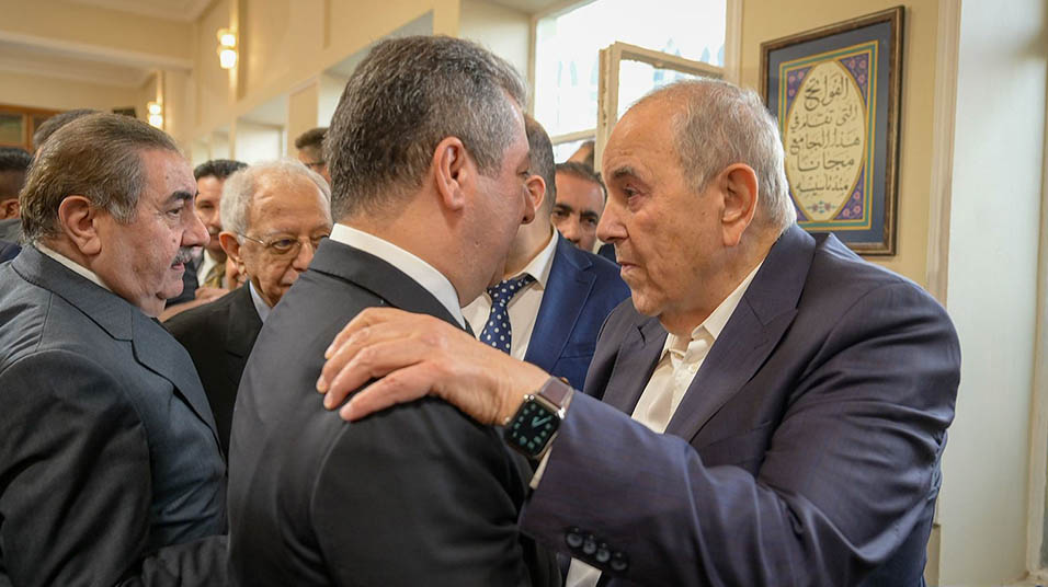 Serokwezîr Mesrûr Barzanî li Bexdayê beşdarî merasîma sersaxiyê yê kurê Ayad Elawî bû