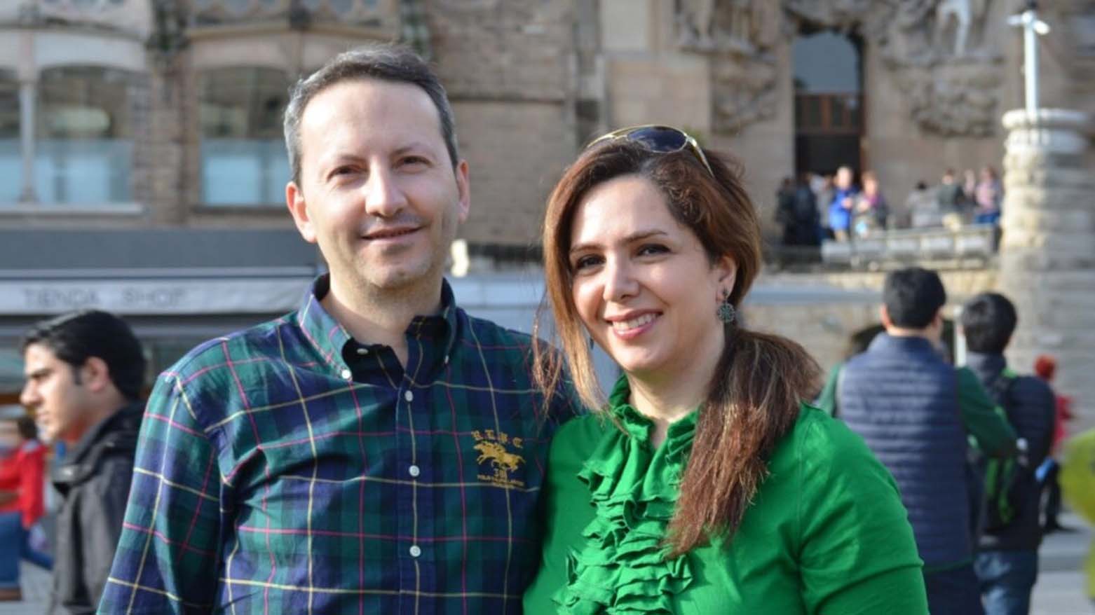 هاووڵاتییه‌كی سویدی – ئێرانی له‌ زیندان تووشی نه‌خۆشی دڵ بووه‌ و هاوژینه‌كه‌شی داوای فریاكه‌وتنی ده‌كات