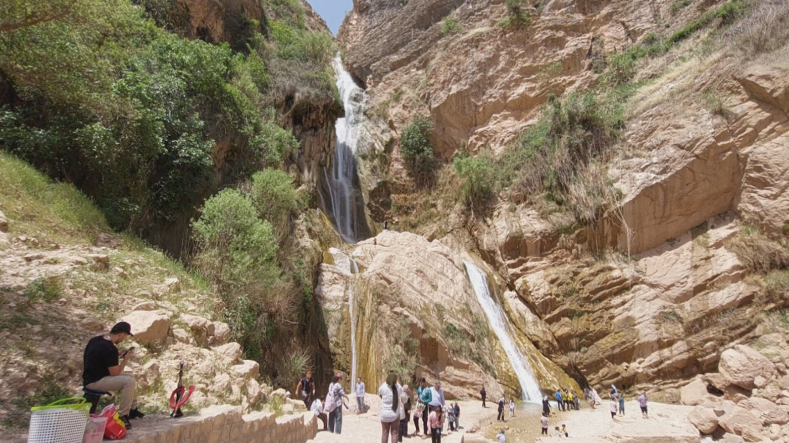 تاڤگەی نۆژیانی لوڕستان بووەتە ترێندی تۆڕە کۆمەڵایەتییەکان لە ئێران