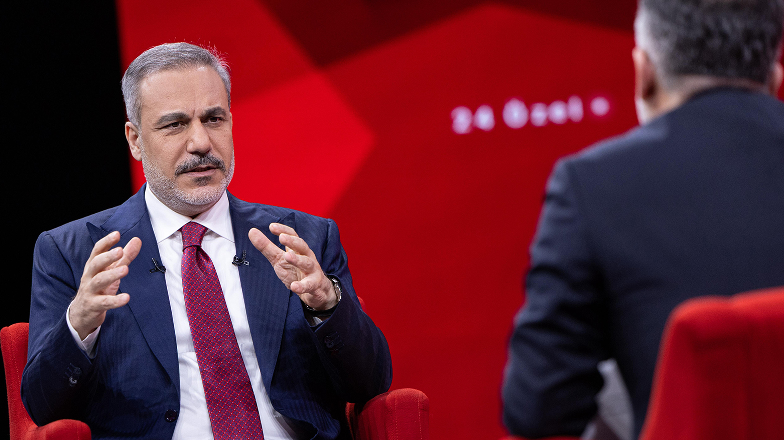 وزير الخارجية التركي هاكان فيدان