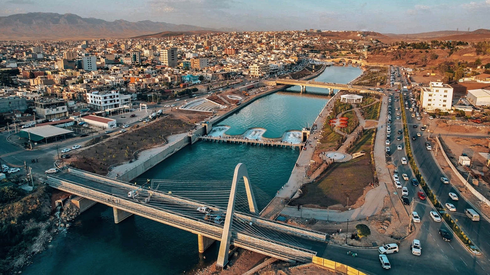 باژێرێ زاخۆ ژبێخودانیێ بەرەڤ ئاڤەدانیێ