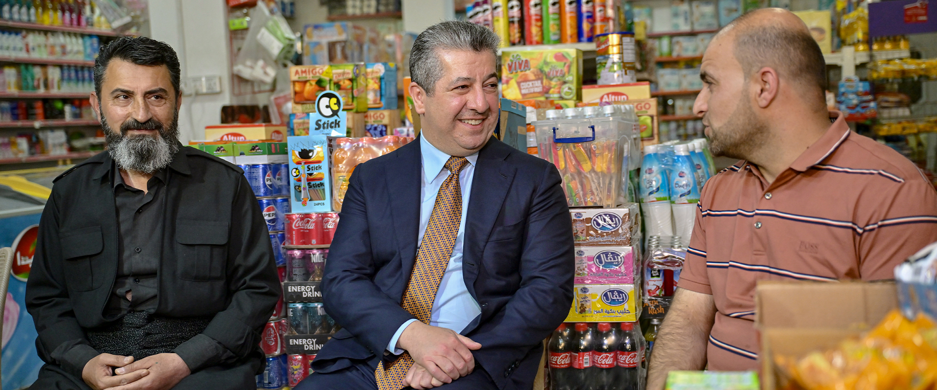 سەرۆک وەزیران لەگەڵ هاووڵاتییان لە بەسەرکردنەوەی پرۆژەی ڕووناکی