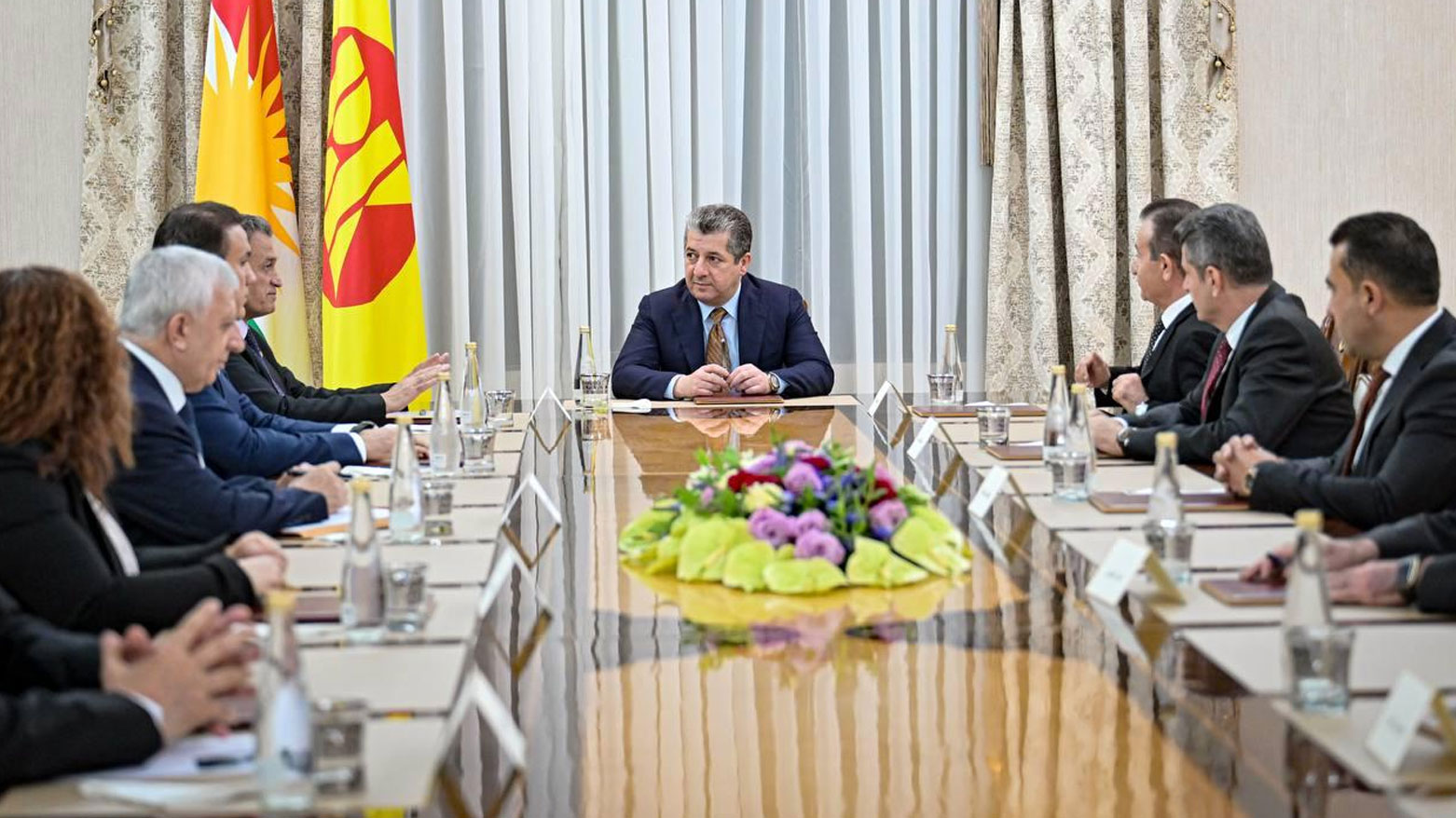 Masrour Barzani (middle), Vice President of the KDP, during his meeting with members of the party’s Duhok Provincial Organizing Bureau, May 11, 2025. (Photo: Kurdistan24)