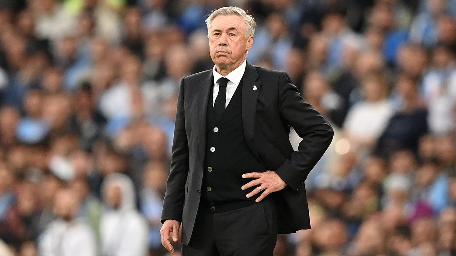 بعد السقوط في الكلاسيكو الرابع.. انشيلوتي هادئ ومرهق وحزين ويتجنب الحديث عن مصيره