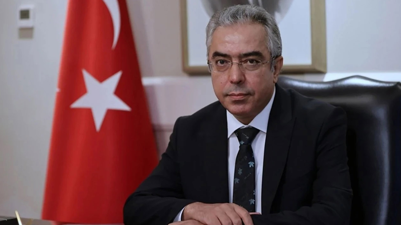 Şêwirmendê Erdogan: Di destûra nû de dê guhertinên bingehîn bên kirin
