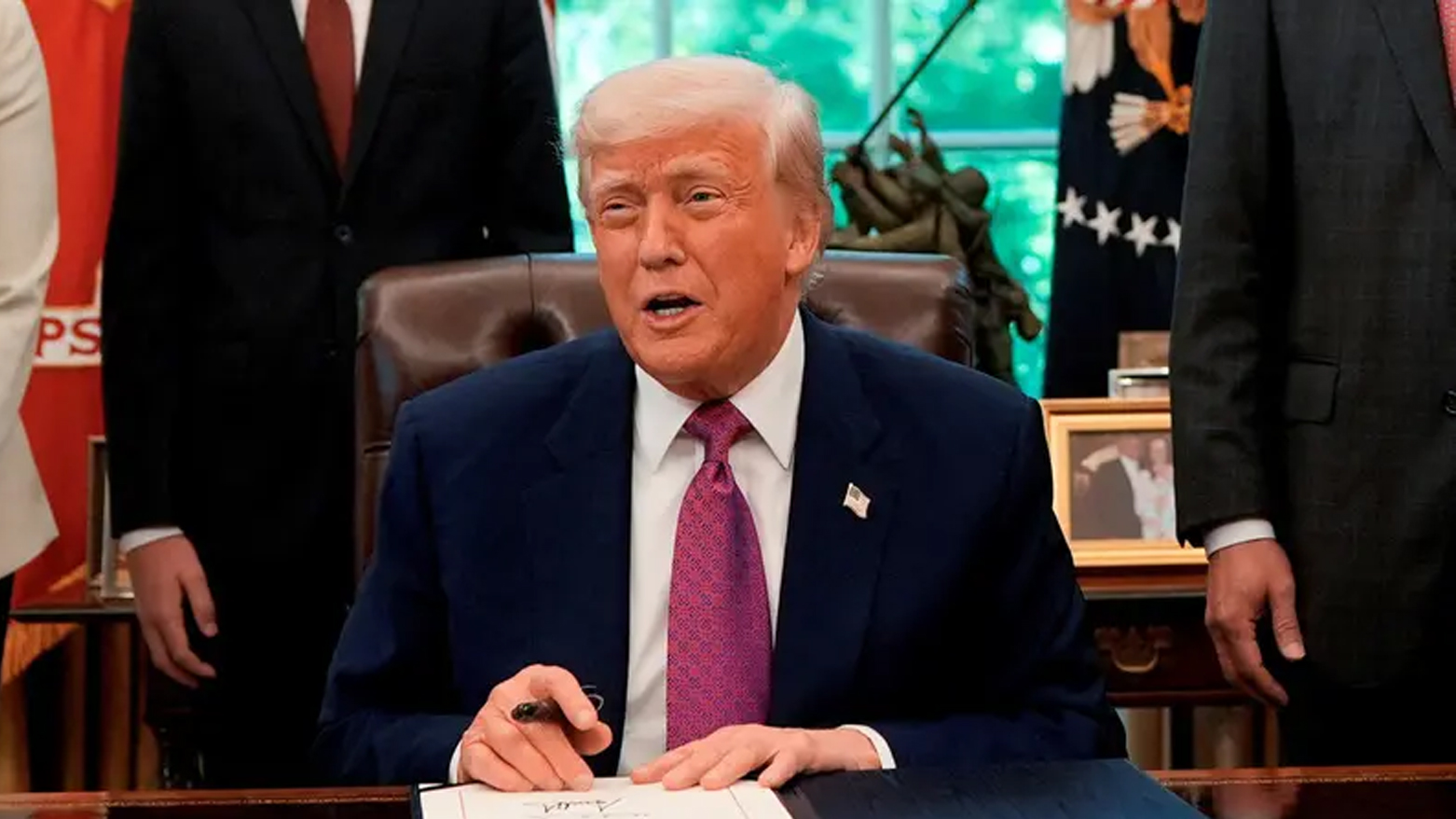 Trump serdana xwe ya bo Siûdiye û Kendavê wek 'dîrokî' binav dike