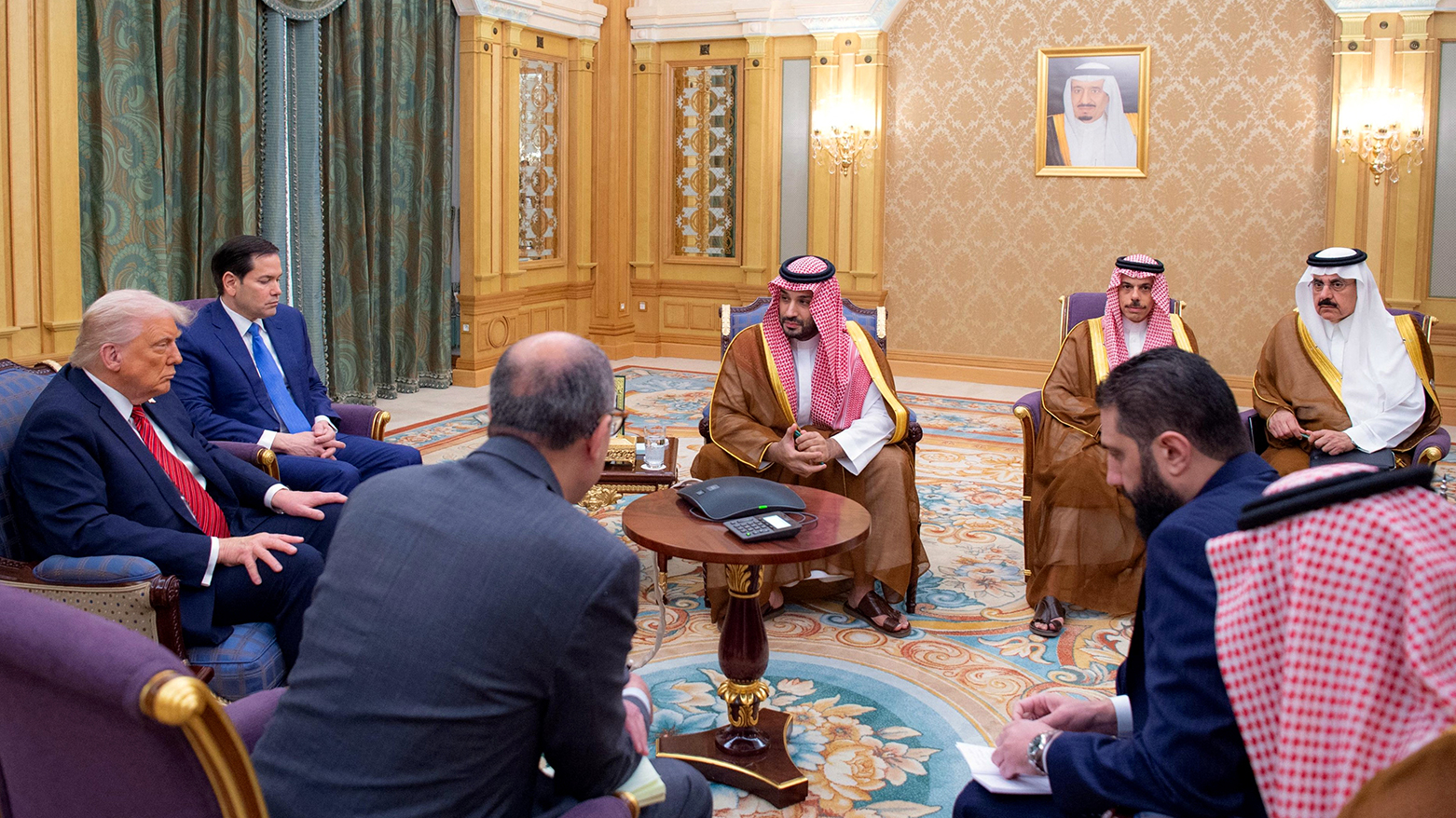 US President Donald Trump (L), Secretary of State Marco Rubio (2nd L), Syria's president Ahmed al-Sharaa (R), Saudi Crown Prince Mohammed bin Salman (C),Saudi FM Faisal bin Farhan (2nd R) in Riyadh, May 14, 2025. (Photo: AFP)