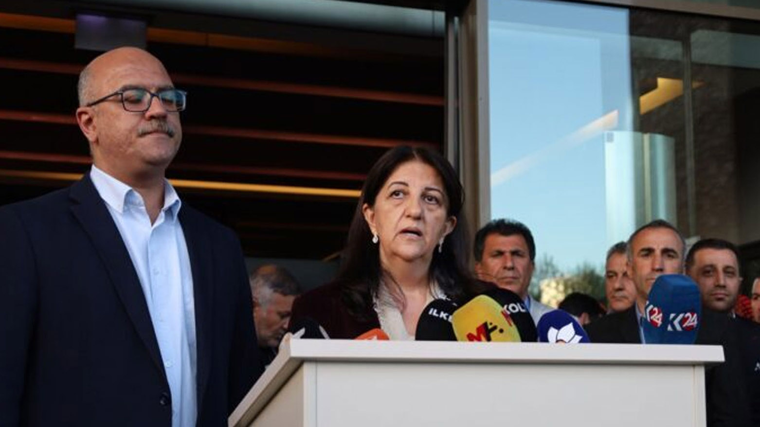 Şandeyeke DEM Partiyê ji bo hevdîtina bi Ocalan re serdana Îmraliyê kir