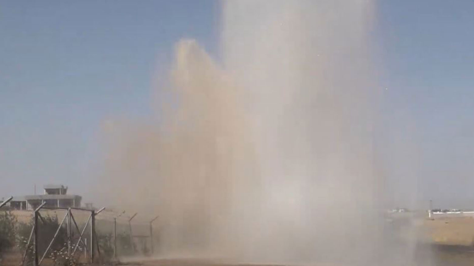 بۆریی ئاوی ئیفراز شکا، تیمەکان سەرقاڵی چاککردنەوەین