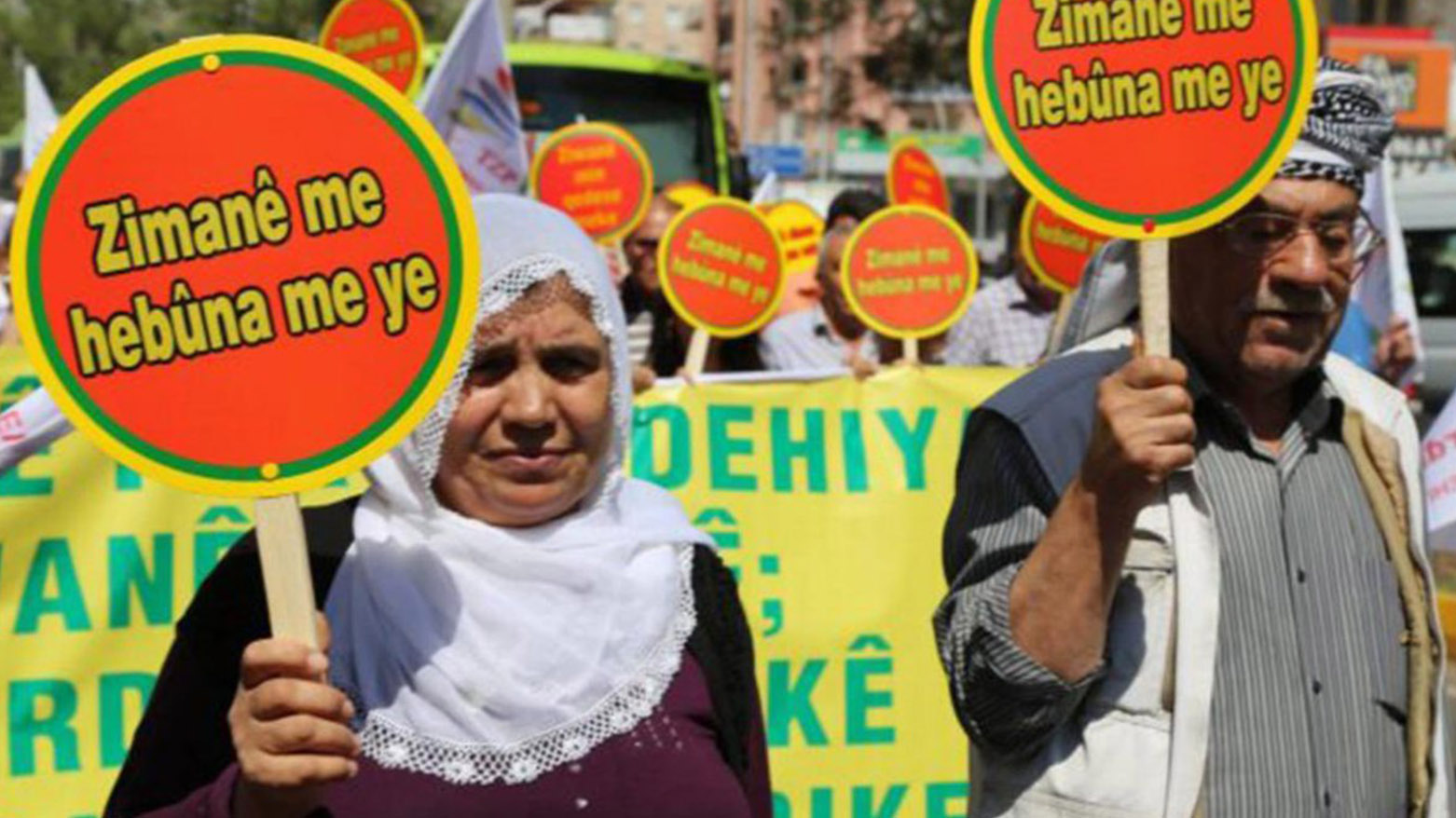 15’ê Gulanê Roja “Cejna Zimanê Kurdî” nîn e