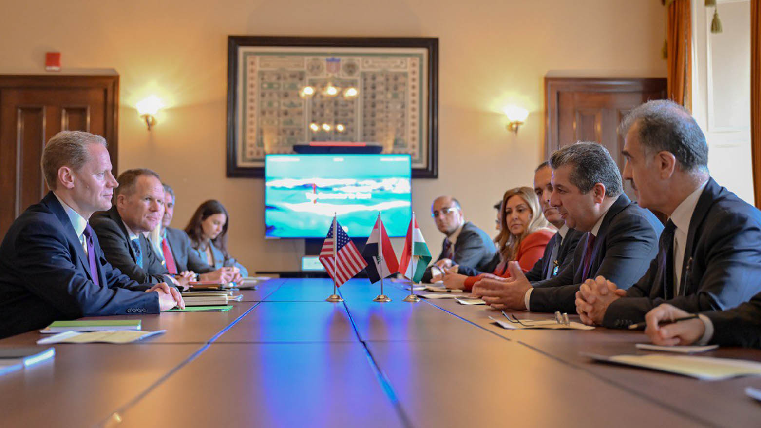 Kurdistan Region Prime Minister Masrour Barzani (second from right) during his meeting with U.S. Deputy Secretary of the Treasury Bradley Smith, May 22, 2025. (Photo: KRG)