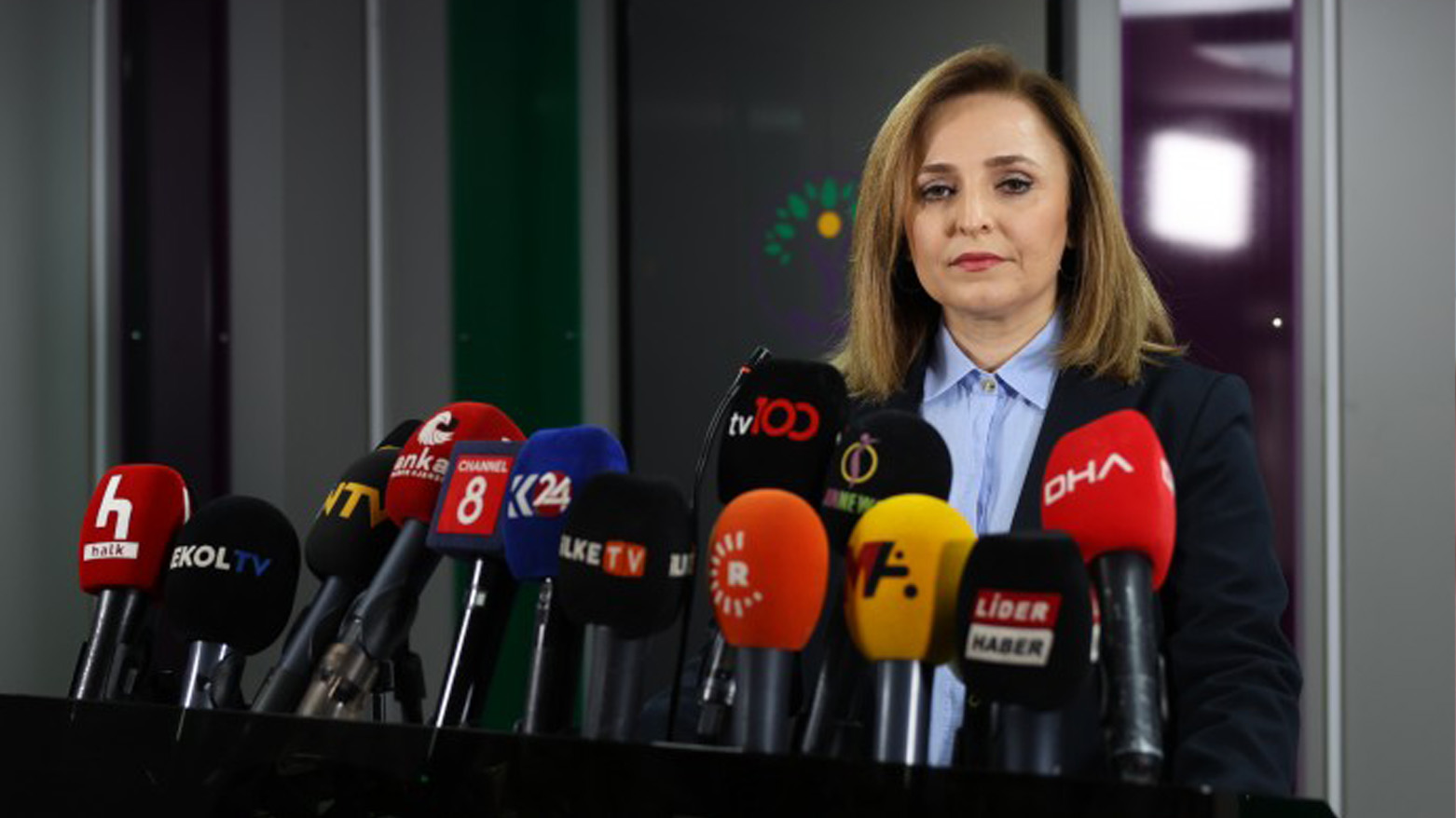 DEM Parti Sözcüsü Ayşegül Doğan