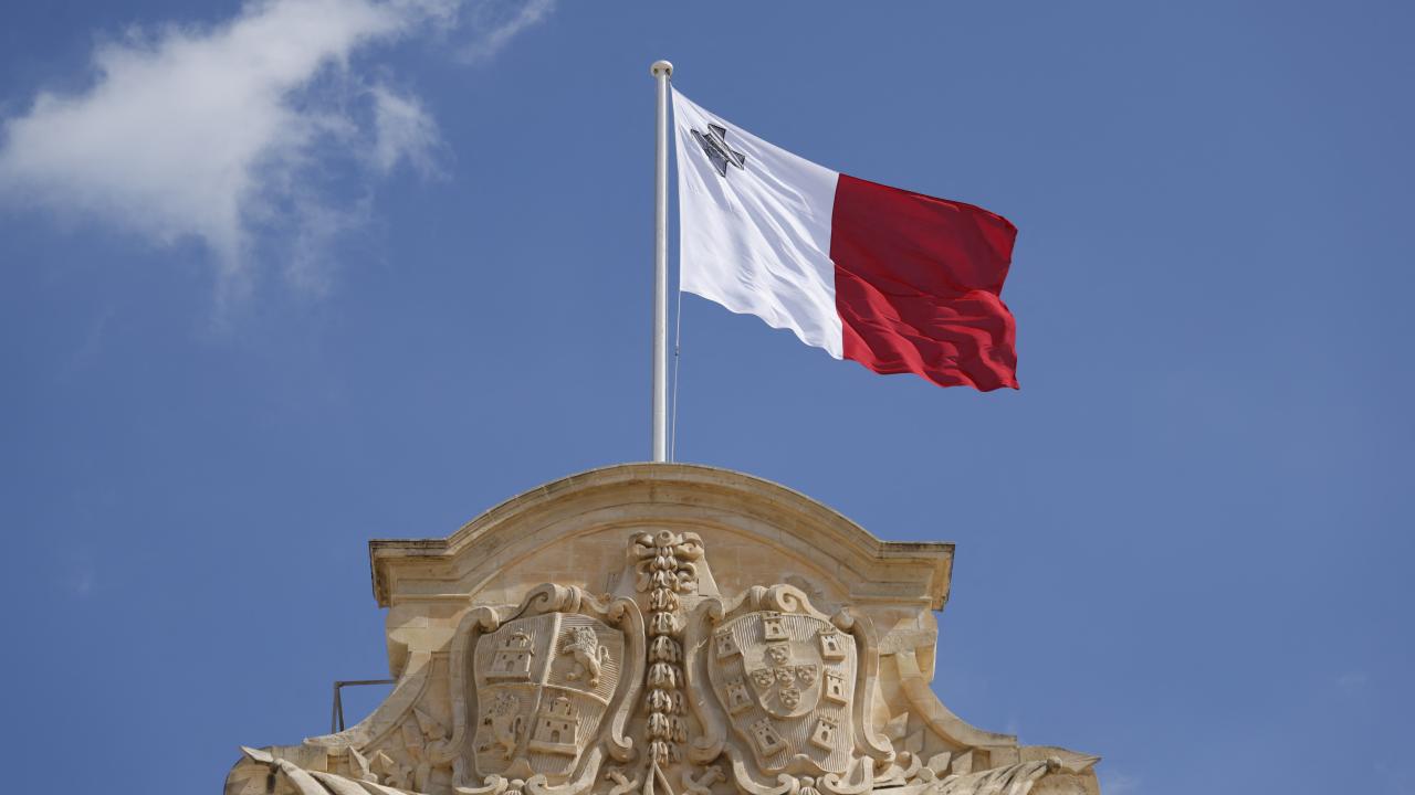 Malta bayrağı