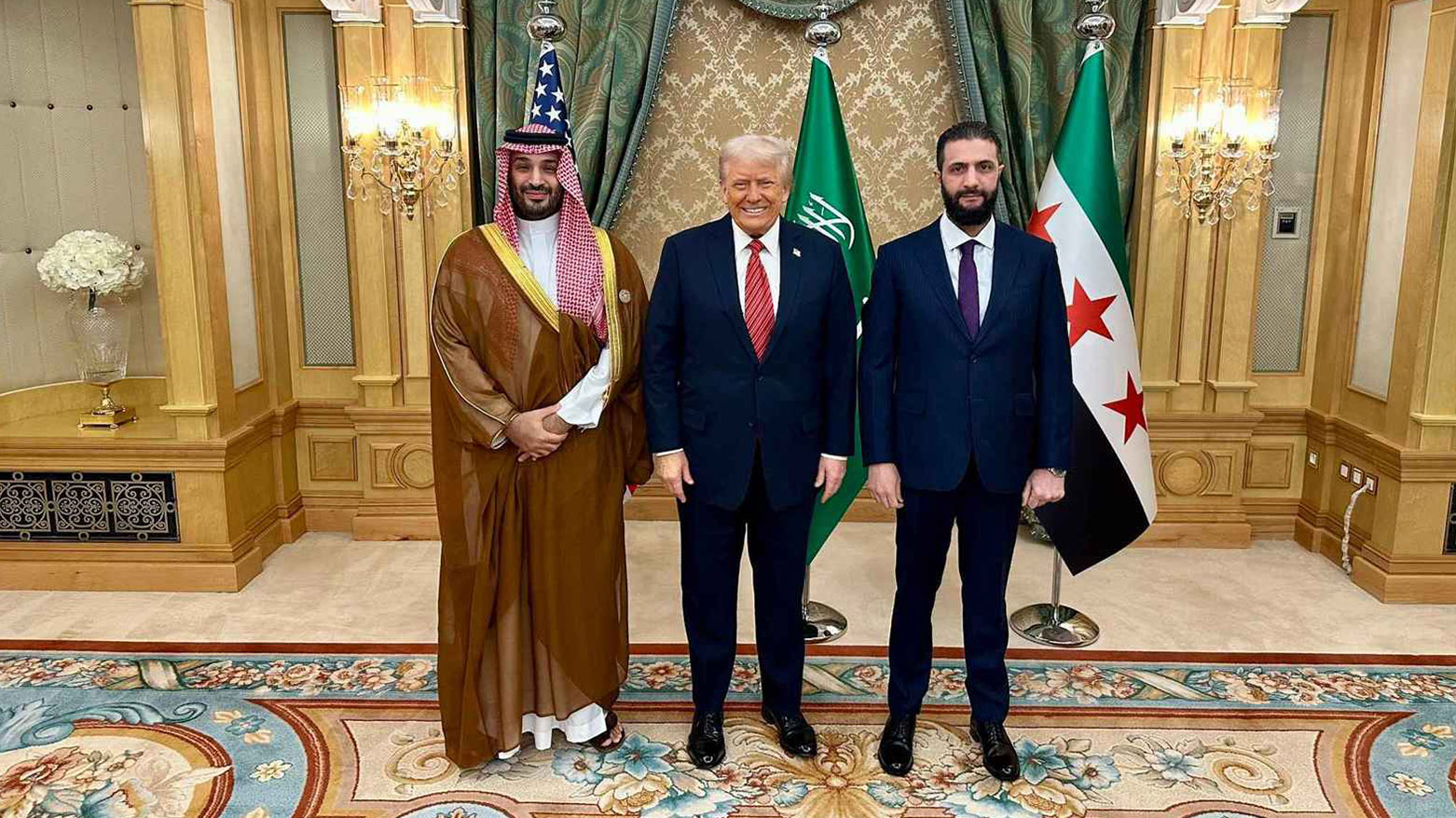 NYT: Hevdîtina Trump û Şera li Riyadê êrîşên Îsraîlê li Sûriyê kêm kirin