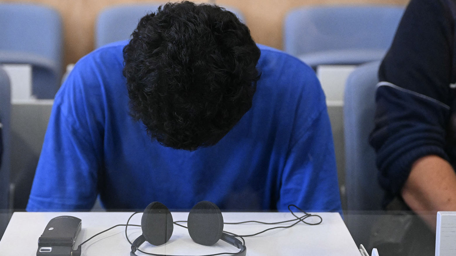 محاكمة سوري يشتبه بانتمائه لتنظيم الدولة الإسلامية على خلفية عملية طعن أثناء مهرجان في ألمانيا