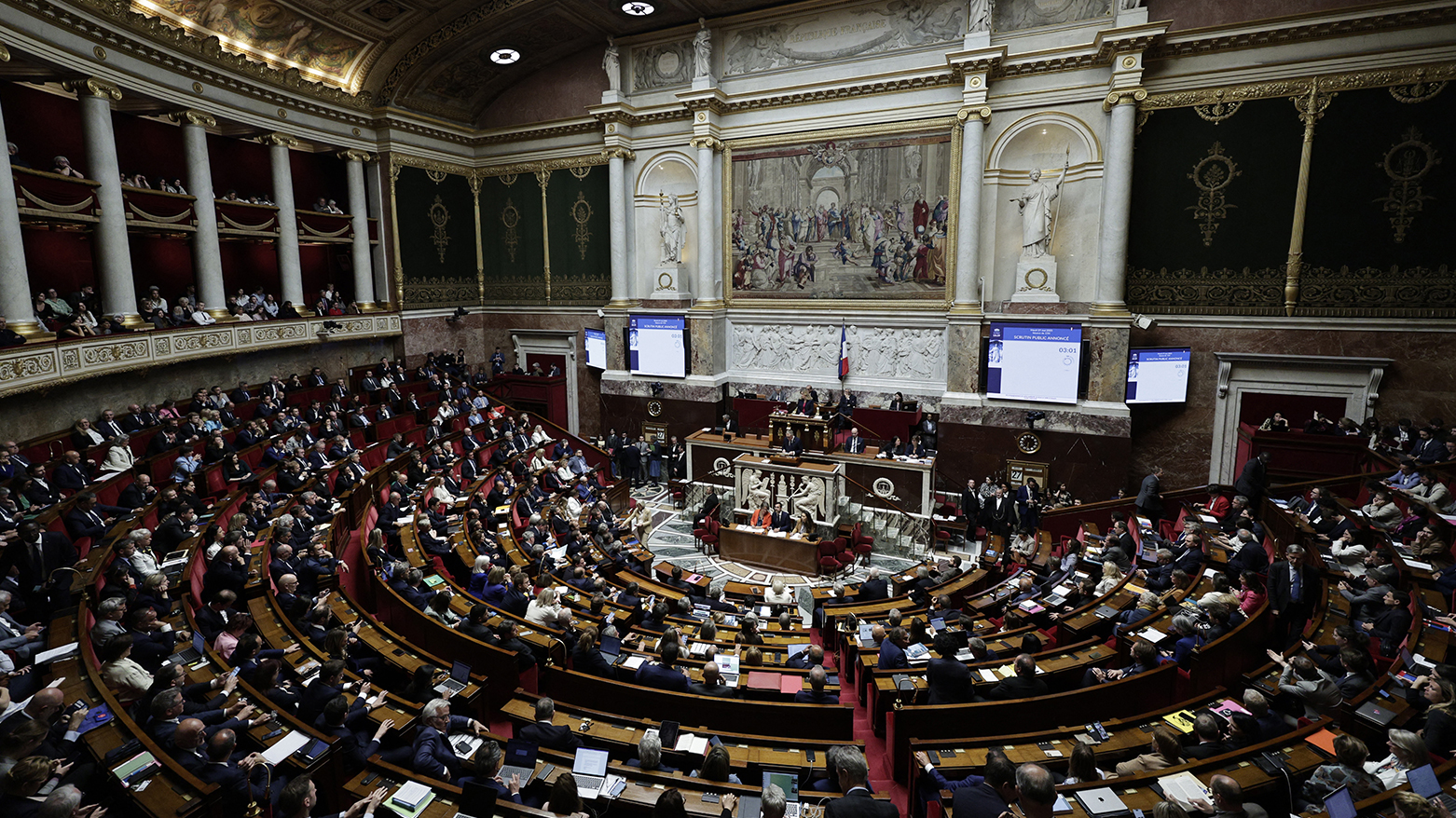 الجمعية الوطنية الفرنسية تصوّت لصالح حق الموت بمساعدة الغير