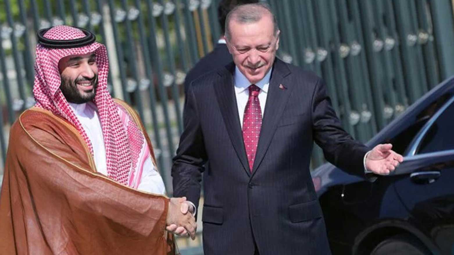 Turkey’s President Recep Tayyip Erdogan welcomes Saudi Arabia’s Crown Prince Mohammed Bin Salman in Ankara on 22 June 2022. (Photo: AFP)