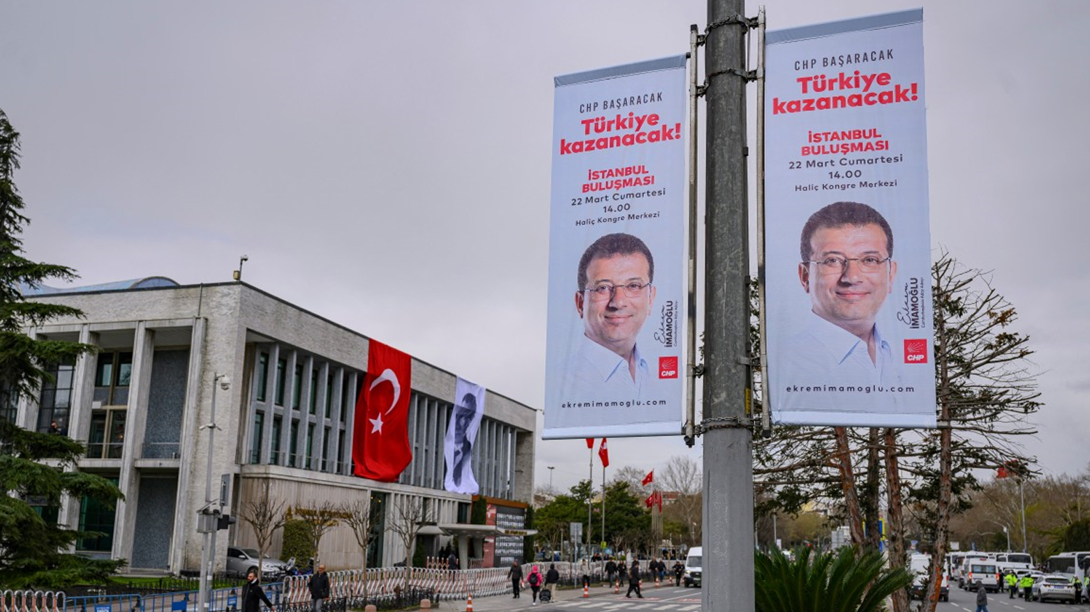 Operasyona li dijî şaredariya Stenbolê: Biryara girtina 47 kesan hat dayîn