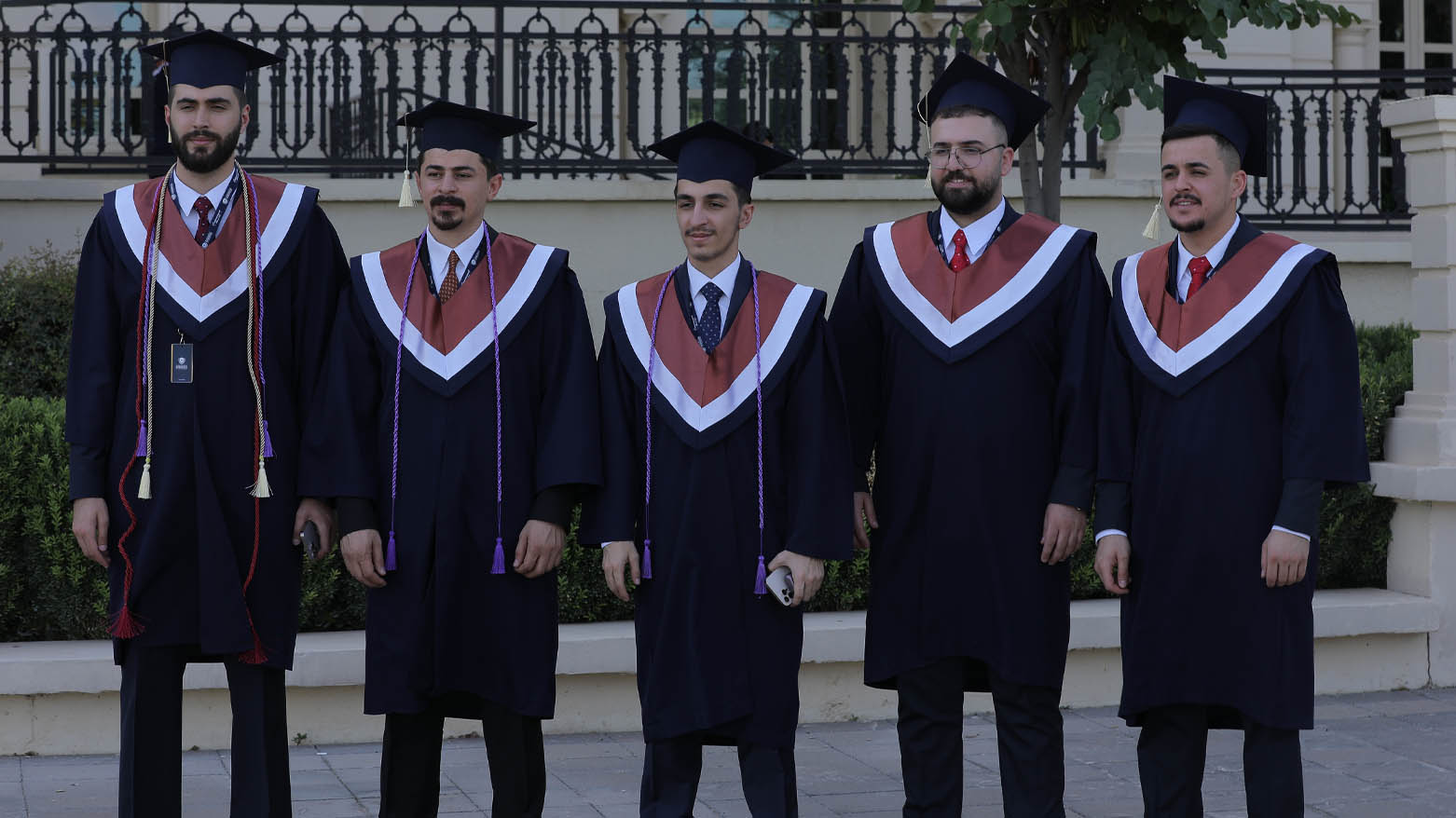 بە وێنە؛ حەوتەمین خولی دەرچووانی زانکۆی ئەمەریکی–کوردستان لە دهۆک