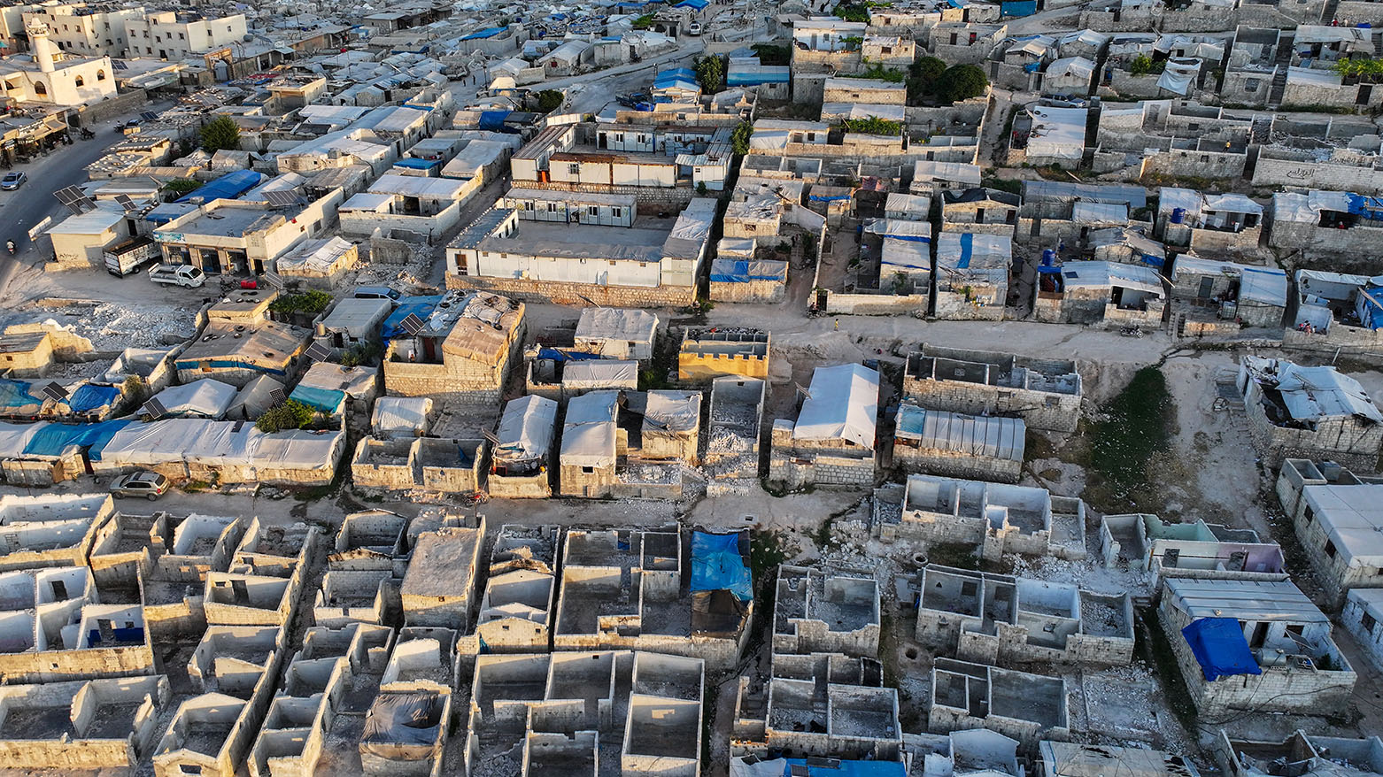 وزير الاقتصاد السوري يتوقع تضاعف حجم الاستثمارات بحلول نهاية الصيف