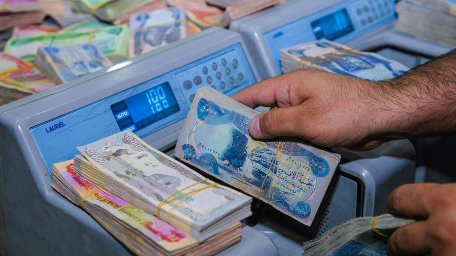 الأوساط الثقافية تعرب عن رفضها تعليق رواتب موظفي إقليم كوردستان