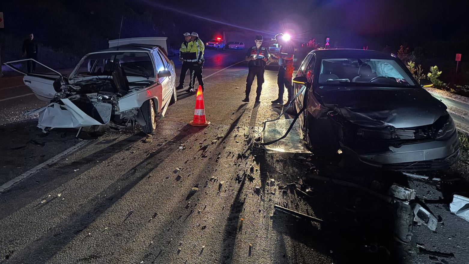 Arife günü yaşanan trafik kazalarında 10 kişi hayatını kaybetti