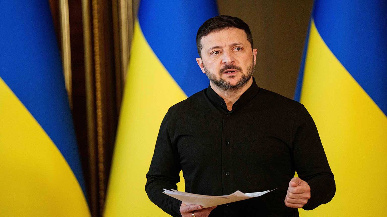 Ukrainian President Volodymyr Zelenskyy speaks to journalists during a press conference in Kyiv, Ukraine, May 13, 2025. (Photo: AP)