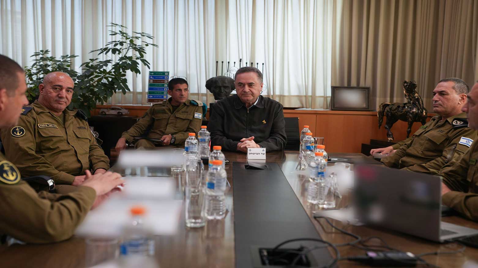 Israel’s Minister of Defense, Israel Katz, in meeting with IDF commanders, June 8, 2025. (Photo: IDF)