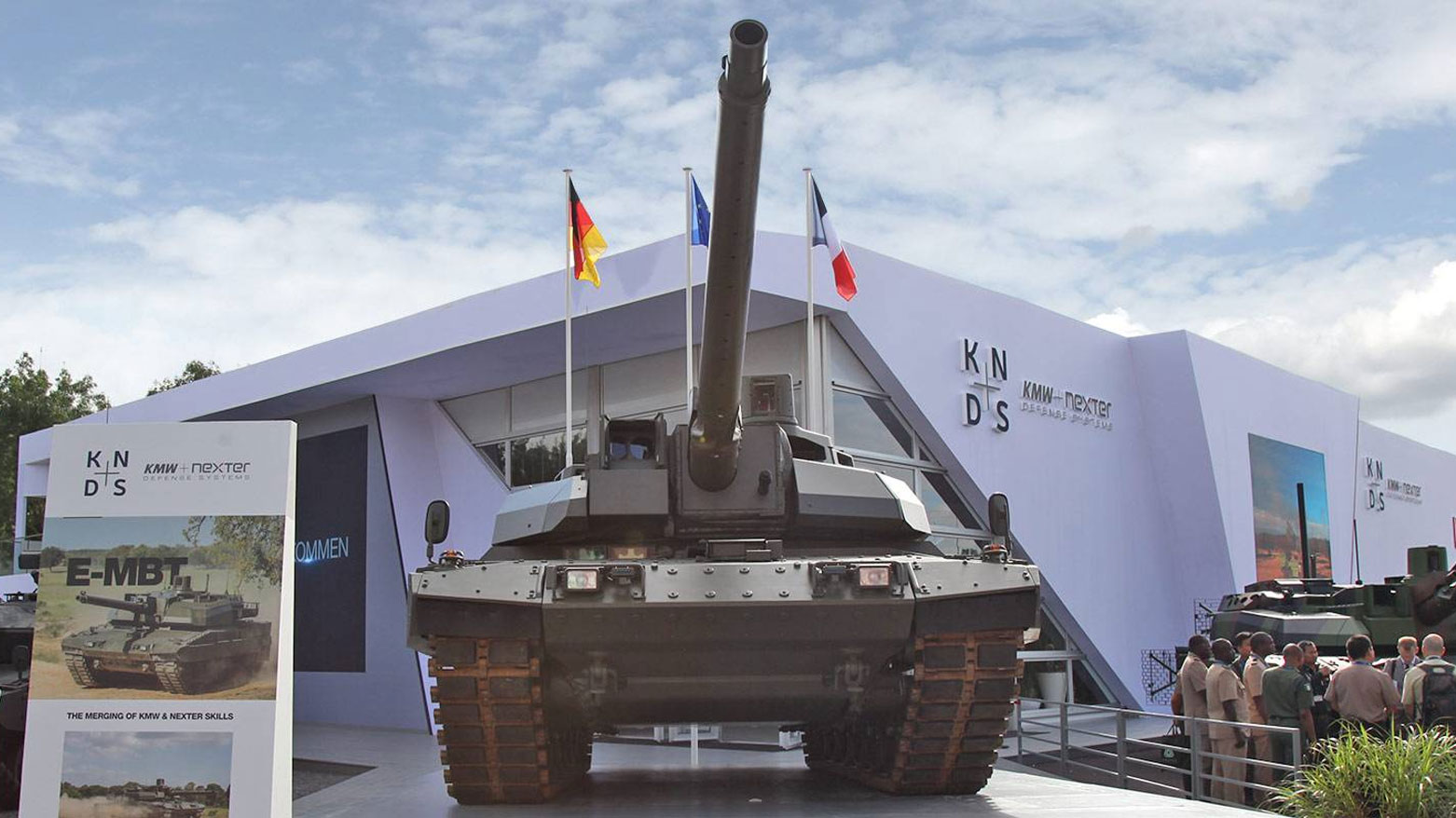 شركة أسلحة فرنسية ألمانية (رويترز)