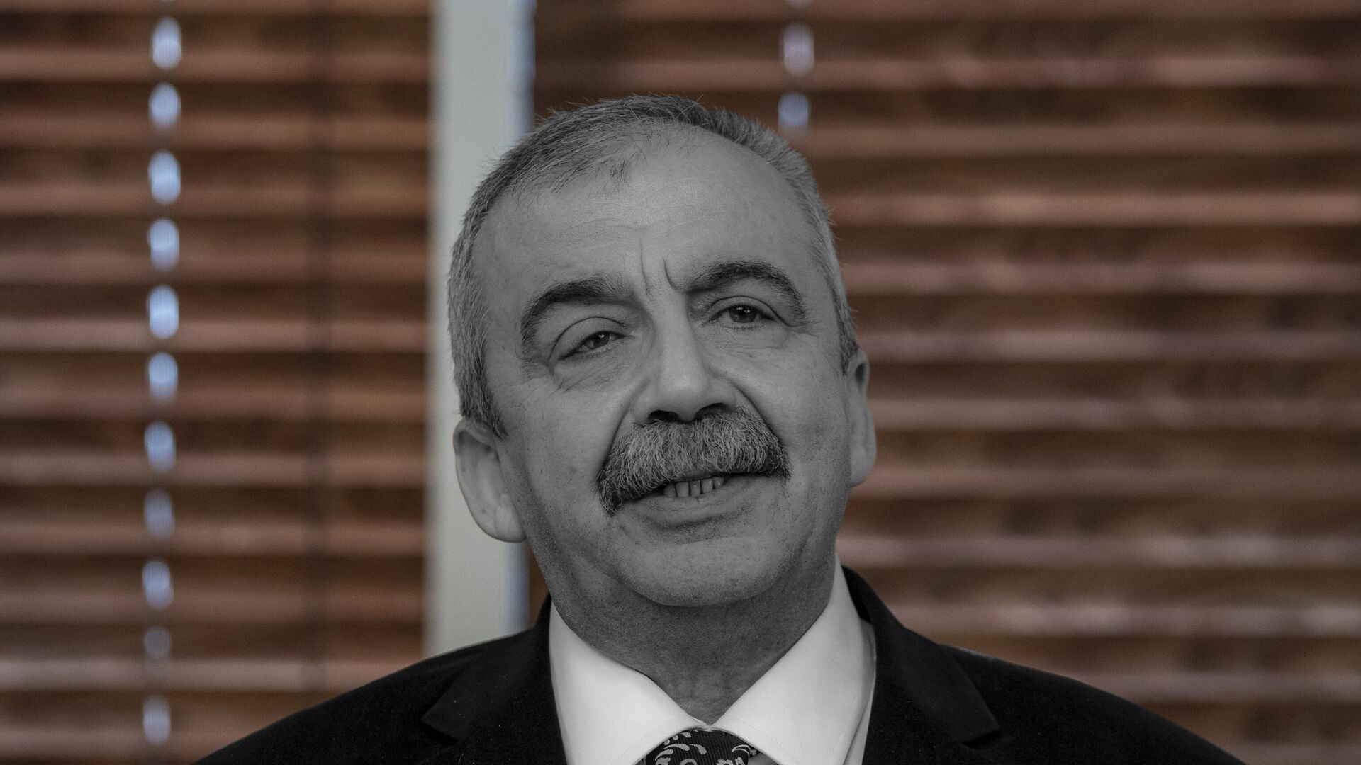 Sırrı Süreyya Önder