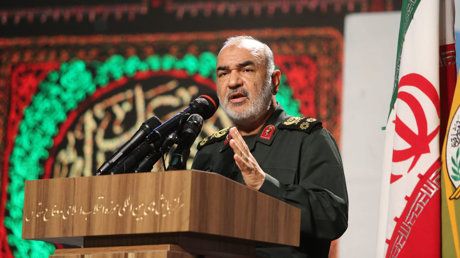 إيران تعلن مقتل قائد الحرس الثوري