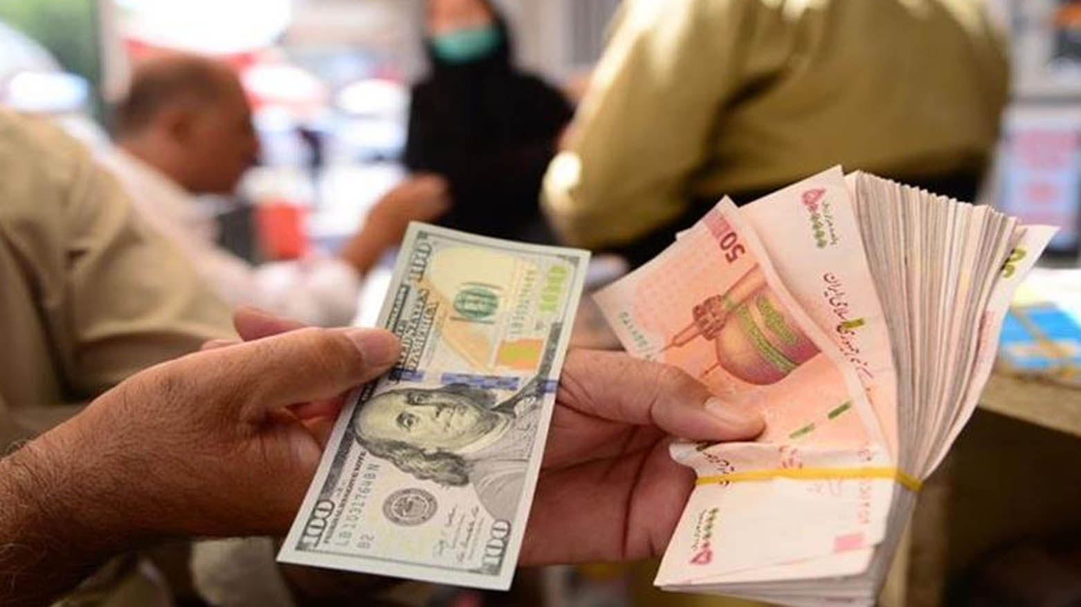 بەهای تمەن دابەزی