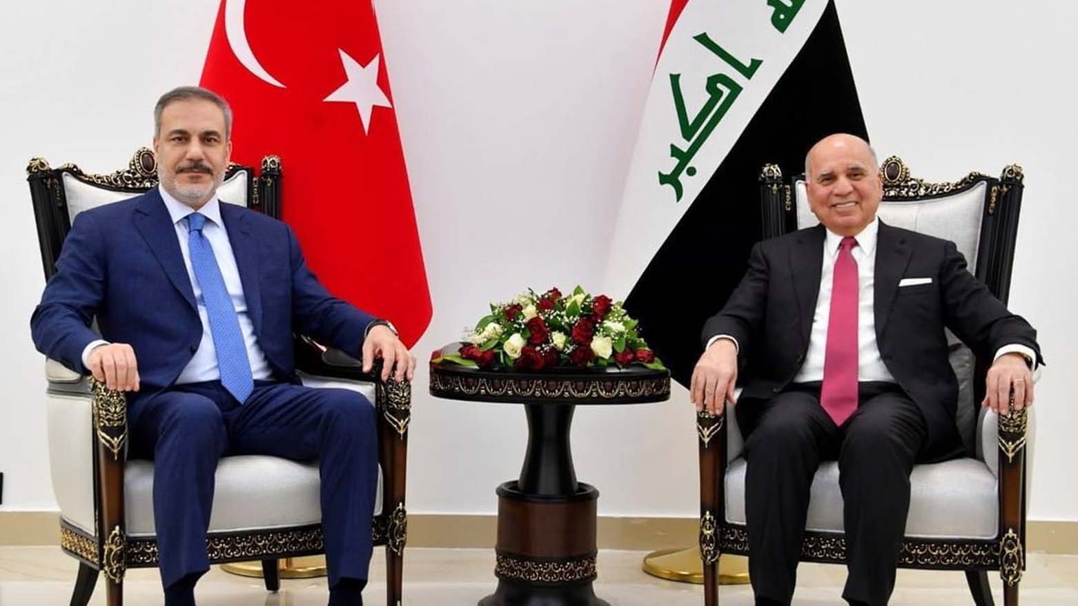 Fuad Husên û Hakan Fîdan tekezî li ser hevahengiya dîplomatîk ji bo parastina herêmê kirin
