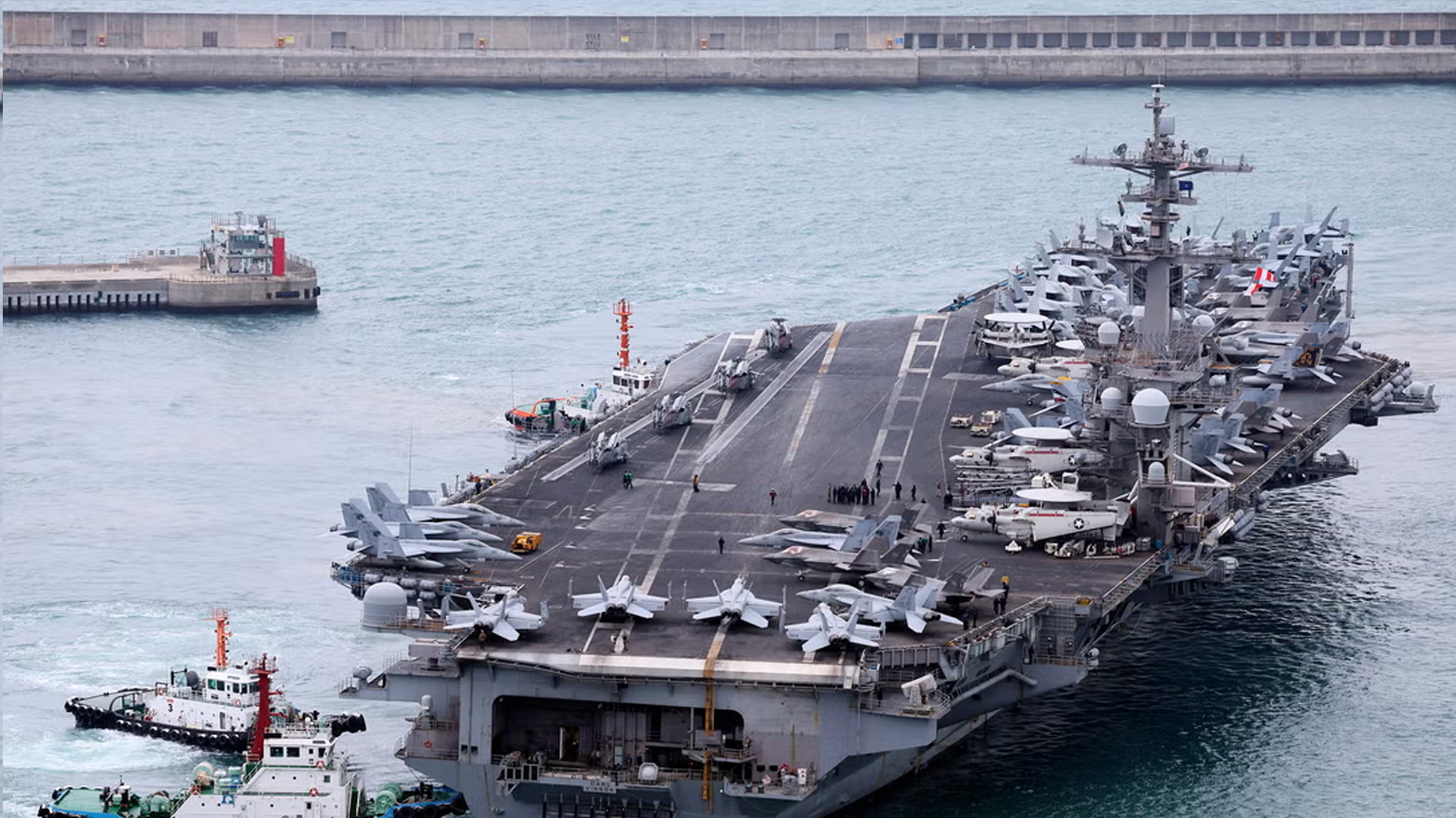 The USS Carl Vinson, a US nuclear-powered aircraft carrier, arrives at a South Korean naval base during its port visit in the southeastern port city of Busan on Mar. 2, 2025. (Photo: AFP)
