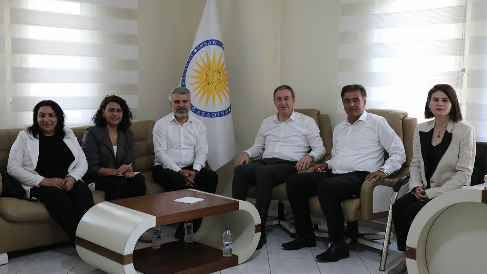Bakirhan ji Îranê re: Heta pirsgirêkên navxweyî çareser nekin, hûn ê bibin armanca êrîşan